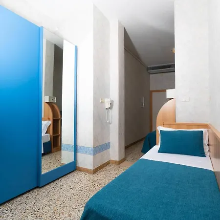 Hotel Sampaoli