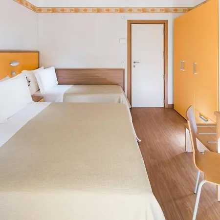 Hotel Sampaoli 3*