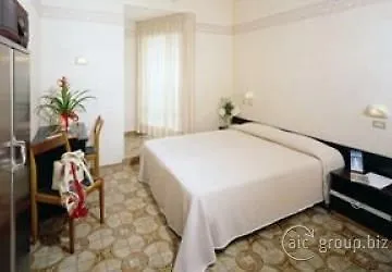 Sampaoli Hotel 3*
